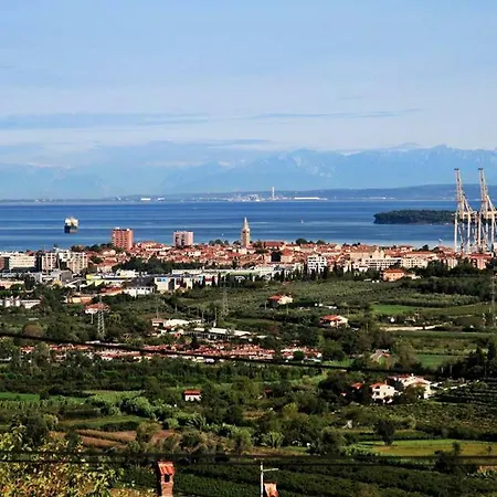 Koper Apartment Apartmán