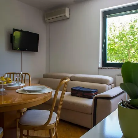 Koper Apartment *