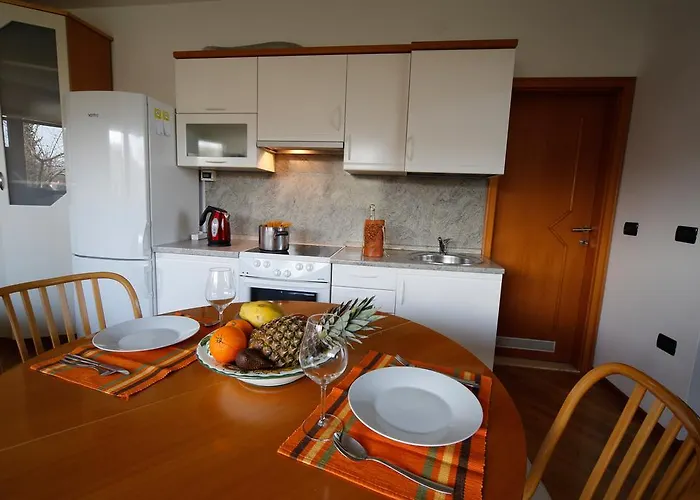 Koper Apartment Apartamento